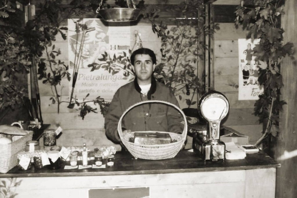 Историята на Jimmy Tartufi